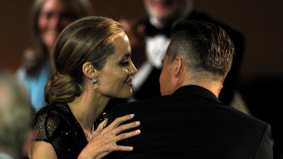Něžnosti k nim patří - Angelina a Brad